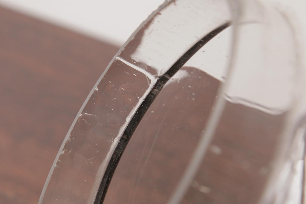 アンティーク雑貨　和製アンティーク　レトロなフォルムが可愛らしい蓋付き猫瓶(ガラス瓶)(1)