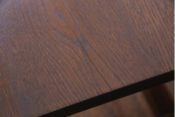 アンティーク家具　和製アンティーク　ナラ材　カントリースタイルに似合う珍しいデザインのダイニングテーブル(机)