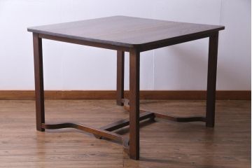 アンティーク家具　和製アンティーク　ナラ材　カントリースタイルに似合う珍しいデザインのダイニングテーブル(机)