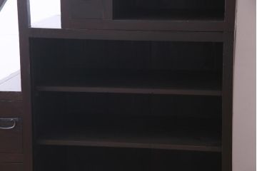 アンティーク家具　古民具　松材製　手すり付きが珍しい和モダンにぴったりな階段箪笥