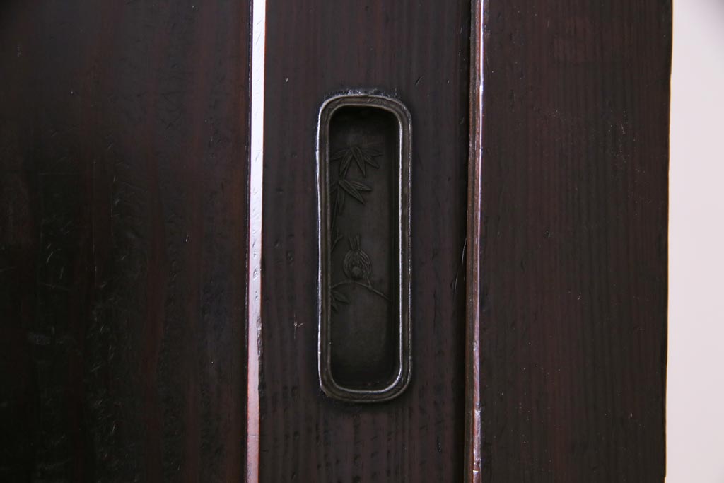 アンティーク家具　古民具　松材製　手すり付きが珍しい和モダンにぴったりな階段箪笥