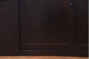 アンティーク家具　古民具　松材製　手すり付きが珍しい和モダンにぴったりな階段箪笥