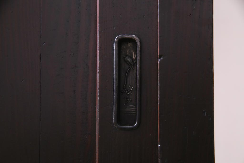 アンティーク家具　古民具　松材製　手すり付きが珍しい和モダンにぴったりな階段箪笥