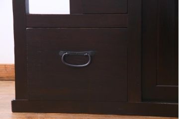 アンティーク家具　古民具　松材製　手すり付きが珍しい和モダンにぴったりな階段箪笥