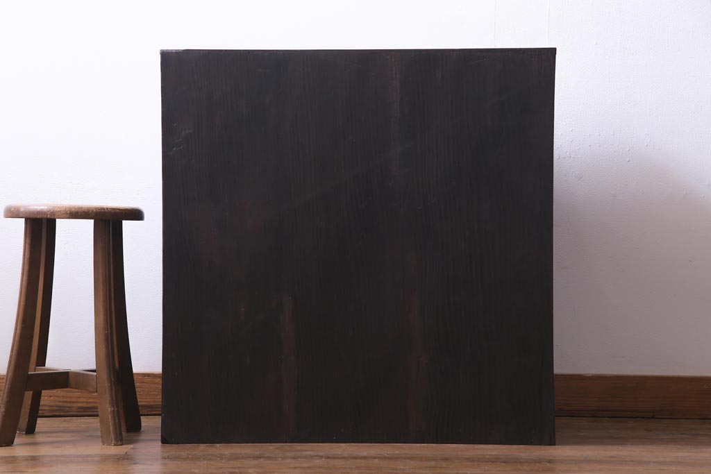 アンティーク家具　古民具　小振り　大きな引手が目を引く古い趣が魅力の松本箪笥(帳場箪笥・整理箪笥)