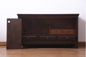 リメイク品　北海道民芸　チェッカーガラスがアクセントのローボード(テレビボード)(1)