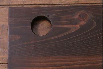 リメイク品　北海道民芸　チェッカーガラスがアクセントのローボード(テレビボード)(1)