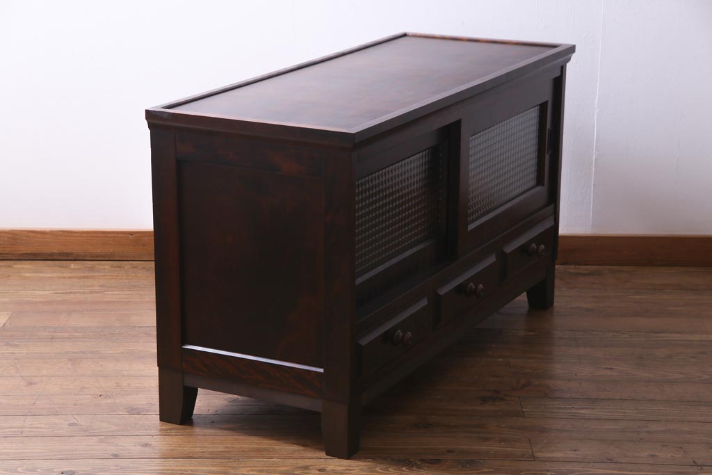 リメイク品　北海道民芸　チェッカーガラスがアクセントのローボード(テレビボード)(1)