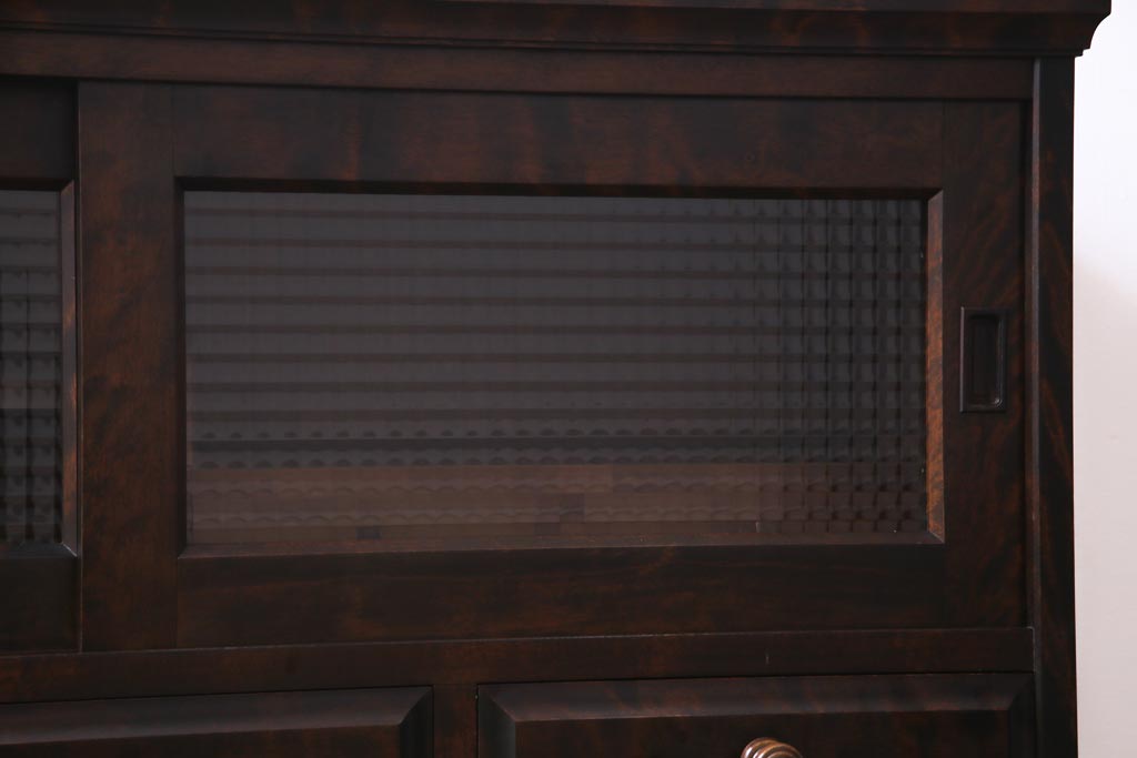 リメイク品　北海道民芸　チェッカーガラスがアクセントのローボード(テレビボード)(1)