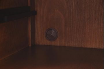 リメイク品　北海道民芸　チェッカーガラスがアクセントのローボード(テレビボード)(1)