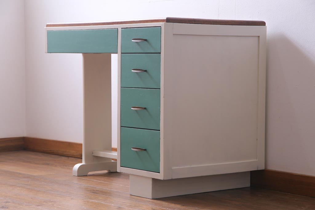 昭和初期　ペイント家具　爽やかな色合いが可愛らしいレトロな片袖机(デスク、在宅ワーク、在宅用作業台)