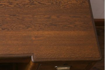 アンティーク家具　和製アンティーク　ナラ材　風格感じる上質な作りの両袖机(デスク、在宅ワーク、在宅用作業台)