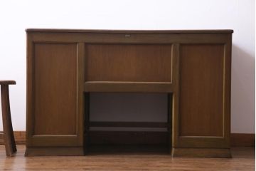 アンティーク家具　和製アンティーク　ナラ材　風格感じる上質な作りの両袖机(デスク、在宅ワーク、在宅用作業台)