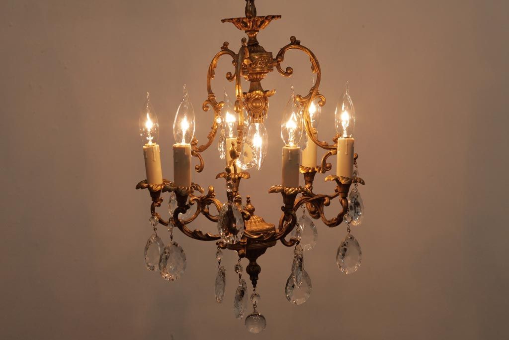 フランスアンティーク　ガラスドロップシャンデリア フランスアンティーク ガラスドロップ シャンデリア テーブル