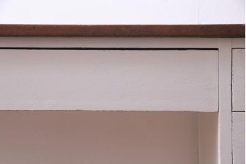 ペイント家具　ナラ材　優しげで温かみ感じる薄型タイプの片袖机(デスク、在宅ワーク、在宅用作業台)