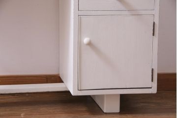 ペイント家具　ナラ材　優しげで温かみ感じる薄型タイプの片袖机(デスク、在宅ワーク、在宅用作業台)
