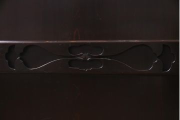 ラフジュ工房オリジナル　透かし彫りが味わい深い建具のリメイク収納棚(ローボード、リビングボード、戸棚)