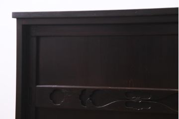 ラフジュ工房オリジナル　透かし彫りが味わい深い建具のリメイク収納棚(ローボード、リビングボード、戸棚)