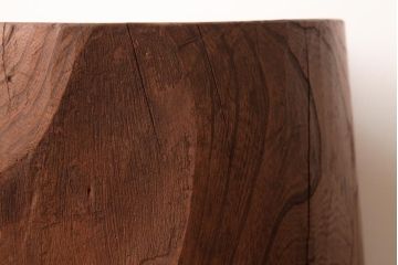 アンティーク雑貨　ジャンク品　ケヤキ材　和の雰囲気を漂わせる餅つき臼(ディスプレイ、DIY)