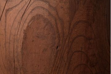 アンティーク雑貨　ジャンク品　ケヤキ材　和の雰囲気を漂わせる餅つき臼(ディスプレイ、DIY)