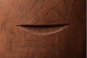 アンティーク雑貨　ジャンク品　ケヤキ材　和の雰囲気を漂わせる餅つき臼(ディスプレイ、DIY)