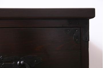 アンティーク家具　和製アンティーク　鉄脚付リメイク　古い趣きが魅力的な箪笥ローボード(リビングボード、和タンス)