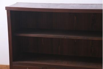 アンティーク家具　和製アンティーク　杉・ヒノキ材　ダイヤガラスがおしゃれな和モダンの戸棚(収納棚、サイドボード)