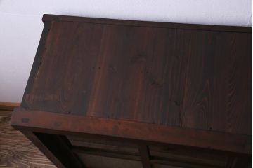 アンティーク家具　和製アンティーク　杉・ヒノキ材　ダイヤガラスがおしゃれな和モダンの戸棚(収納棚、サイドボード)