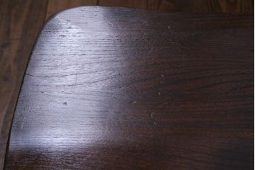 ヴィンテージ家具　イギリスビンテージ　ニレ・ビーチ材　貫のデザインが個性を光らせるホイールバックチェア(ダイニングチェア)