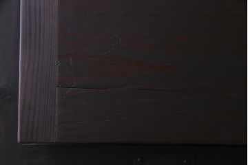 ラフジュ工房オリジナル　脚付き　白いつまみが可愛らしいパタパタ扉の収納棚(5段タイプ)(戸棚、下駄箱)