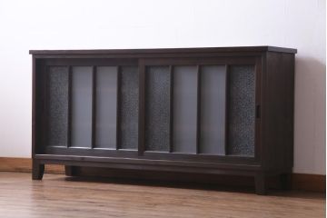 ラフジュ工房オリジナル　昭和初期の建具を活用した和モダンなリビングボード(戸棚、収納棚)