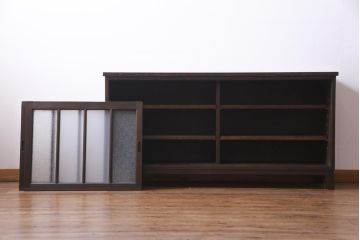 ラフジュ工房オリジナル　昭和初期の建具を活用した和モダンなリビングボード(戸棚、収納棚)