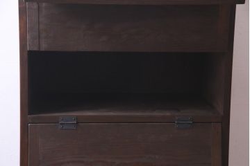 ラフジュ工房オリジナル　前面松材　古材の風合いが味わい深いパタパタ扉の収納棚(5段タイプ)(戸棚、下駄箱)