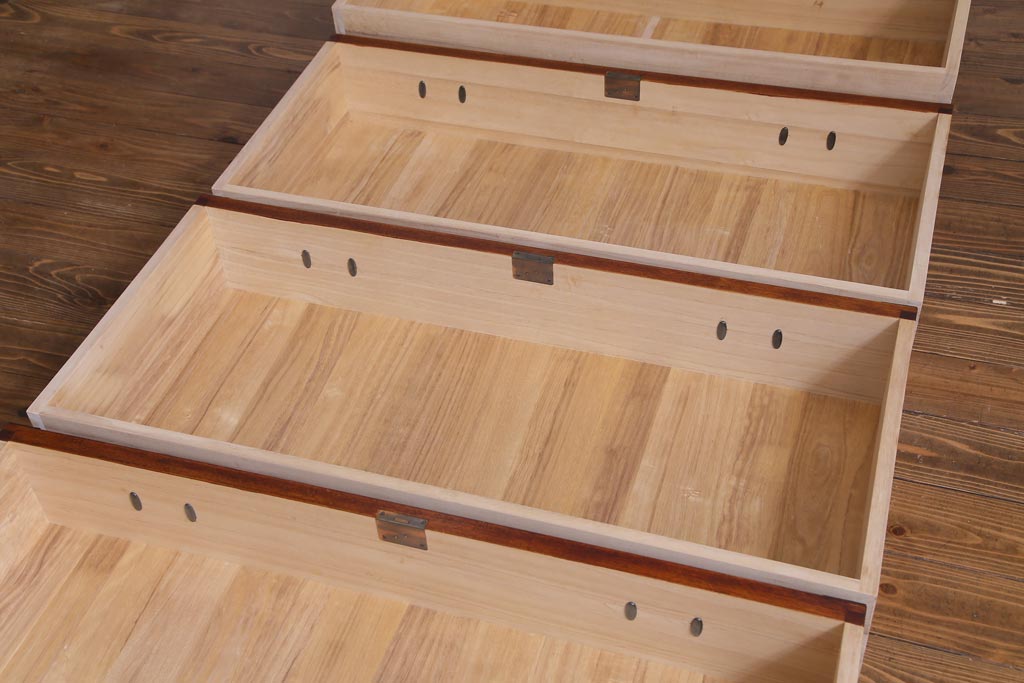 ビンテージ家具　ビンテージ　岩谷堂箪笥　天板リメイク　ダイナミックな杢目が目を引く衣装箪笥(チェスト)