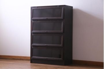 ラフジュ工房オリジナル　リメイク家具　見せる収納を楽しめるガラス入りパタパタ扉の収納棚(4段タイプ)(戸棚、下駄箱)