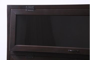 ラフジュ工房オリジナル　リメイク家具　見せる収納を楽しめるガラス入りパタパタ扉の収納棚(4段タイプ)(戸棚、下駄箱)