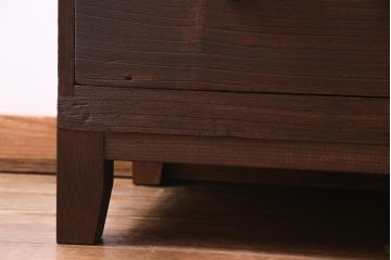 アンティーク家具　昭和初期　桐材　天板ヒノキ材　シンプルながら品のある脚付き箪笥ローボード(ローチェスト、衣装箪笥、テレビボード、桐箪笥、桐たんす)