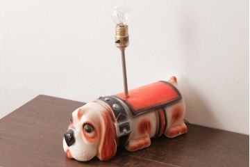 ビンテージ　アメリカ製　レトロ可愛いバセットハウンドのテーブルランプ(卓上照明、裸電球)