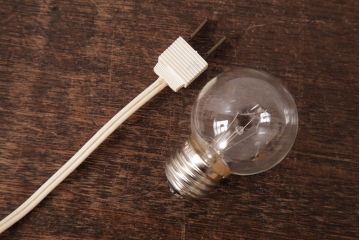 ビンテージ　アメリカ製　レトロ可愛いバセットハウンドのテーブルランプ(卓上照明、裸電球)