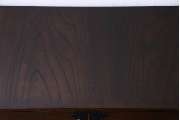 ヴィンテージ家具　ビンテージ　岩谷堂箪笥　脚と棚板を取り付けリメイクした堂々とした趣の収納棚(チェスト)