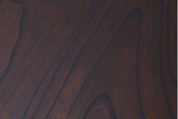 ヴィンテージ家具　ビンテージ　岩谷堂箪笥　脚と棚板を取り付けリメイクした堂々とした趣の収納棚(チェスト)