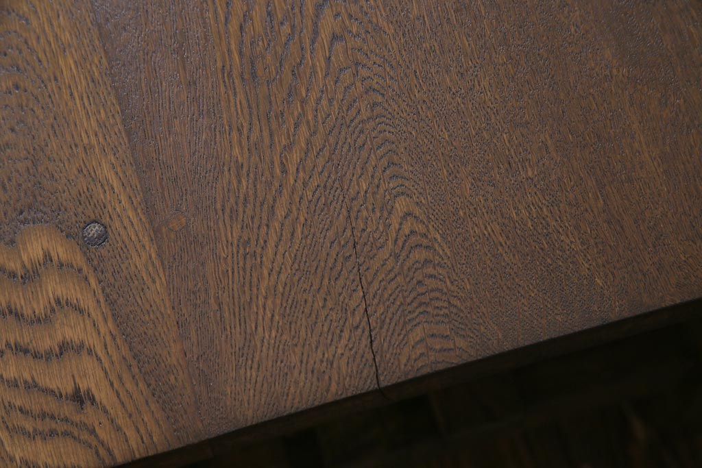 リメイク　両面引き出し付き　レトロな佇まいが魅力的なセンターテーブル(作業台、ローテーブル)(2)