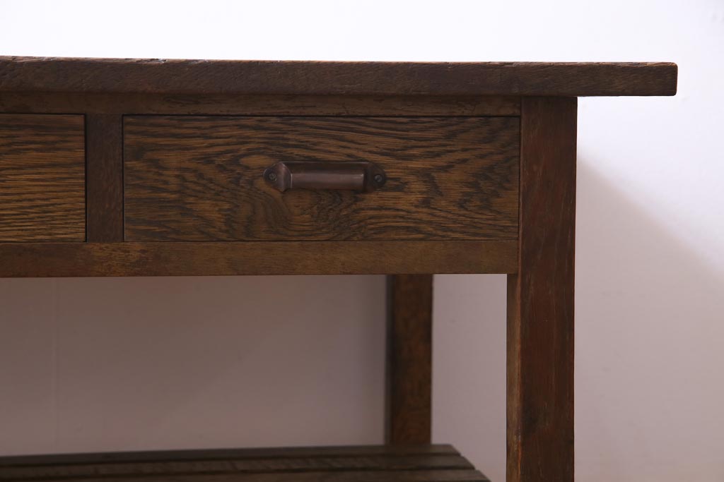 リメイク　両面引き出し付き　レトロな佇まいが魅力的なセンターテーブル(作業台、ローテーブル)(2)