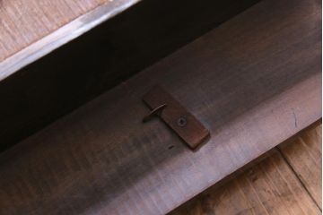 アンティーク雑貨　美品　手巻き　ゼンマイ式　31DAYS　ビンテージの八角柱時計(振り子時計、掛け時計)