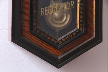 アンティーク雑貨　和製アンティーク　SEIKOSHA(精工舎、セイコー)　ゼンマイ式　八角柱時計(掛時計、振り子時計)
