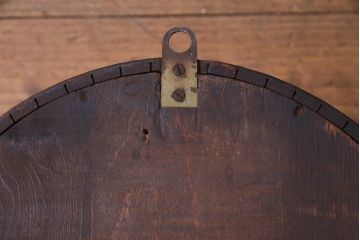 アンティーク雑貨　EIKOSHA(鶴巻時計店英工舎)　ビートスケール付　手巻き式　頭半丸型掛時計(柱時計、振り子時計)