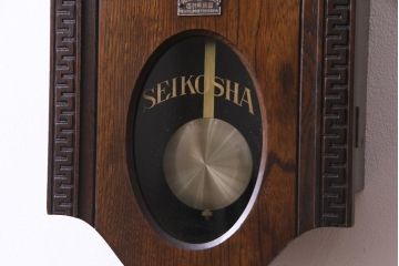 アンティーク雑貨　SEIKOSHA(精工舎、セイコー)　電池式　フクロウのモチーフが魅力的な掛時計(柱時計、振り子時計)