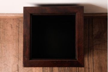 アンティーク雑貨　中古　北海道民芸家具　横桟の入ったデザインのくず入れ(ゴミ箱)(定価約1万6千円)(1)