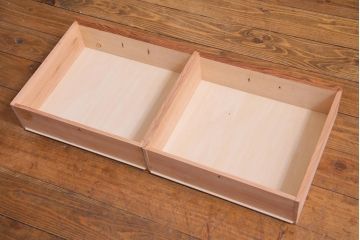 ラフジュ工房オリジナル　前板栗材　引き出し付き　両面ガラス　古い建具を活用した収納棚(組子、戸棚、キャビネット)