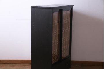 ラフジュ工房オリジナル　リメイク　古い書院戸を活用した引き出し付きガラス戸棚(収納棚、組子)